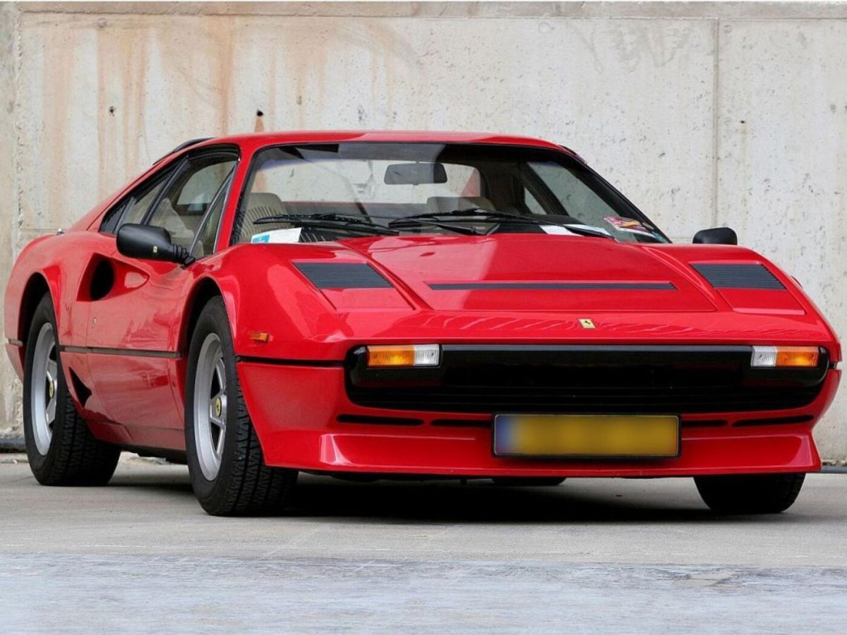 Ferrari 208 GTB Turbo