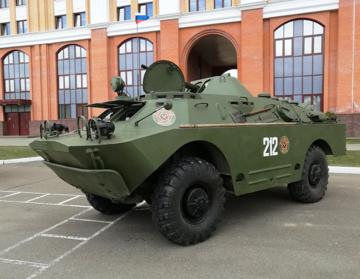 Машина БРДМ 2