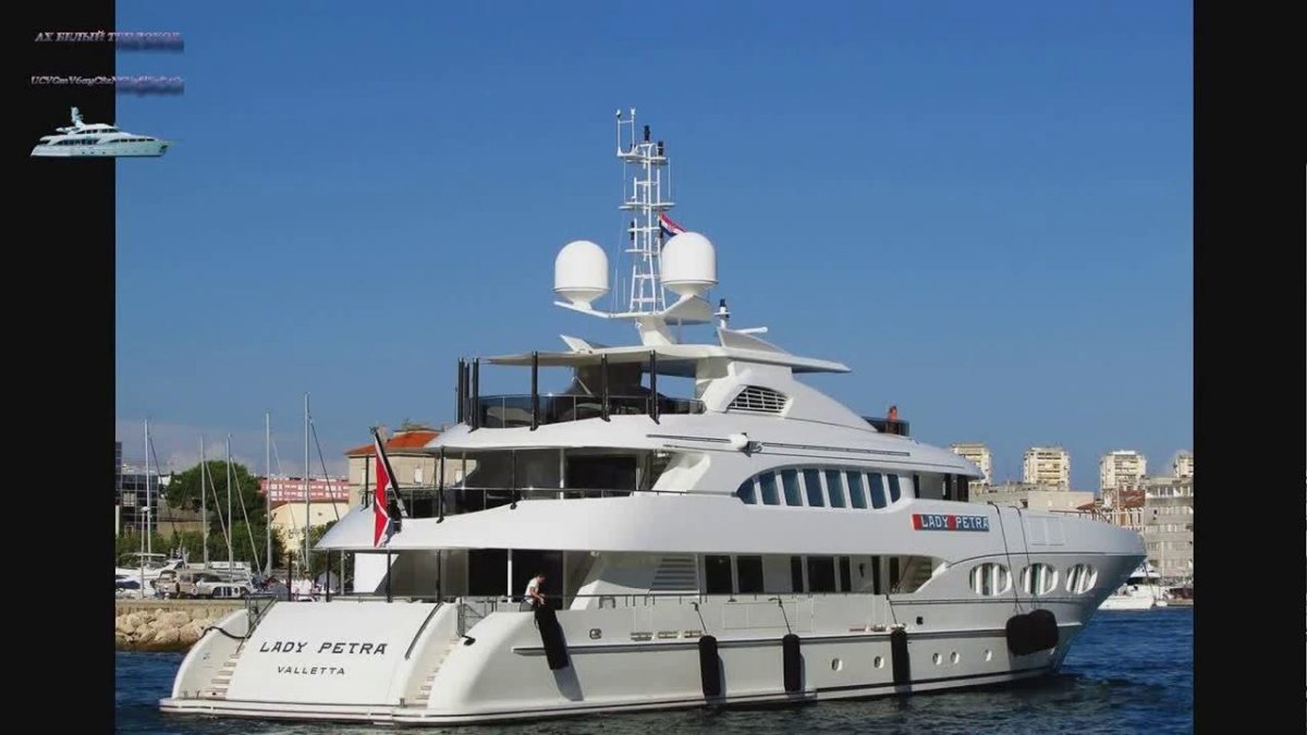 Яхта леди Петра