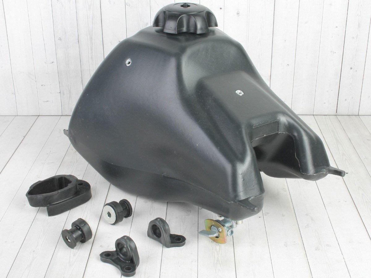 Бак топливный crf70 (Kayo)