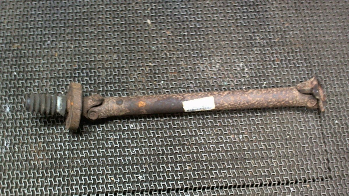 Передний кардан Jeep Wrangler