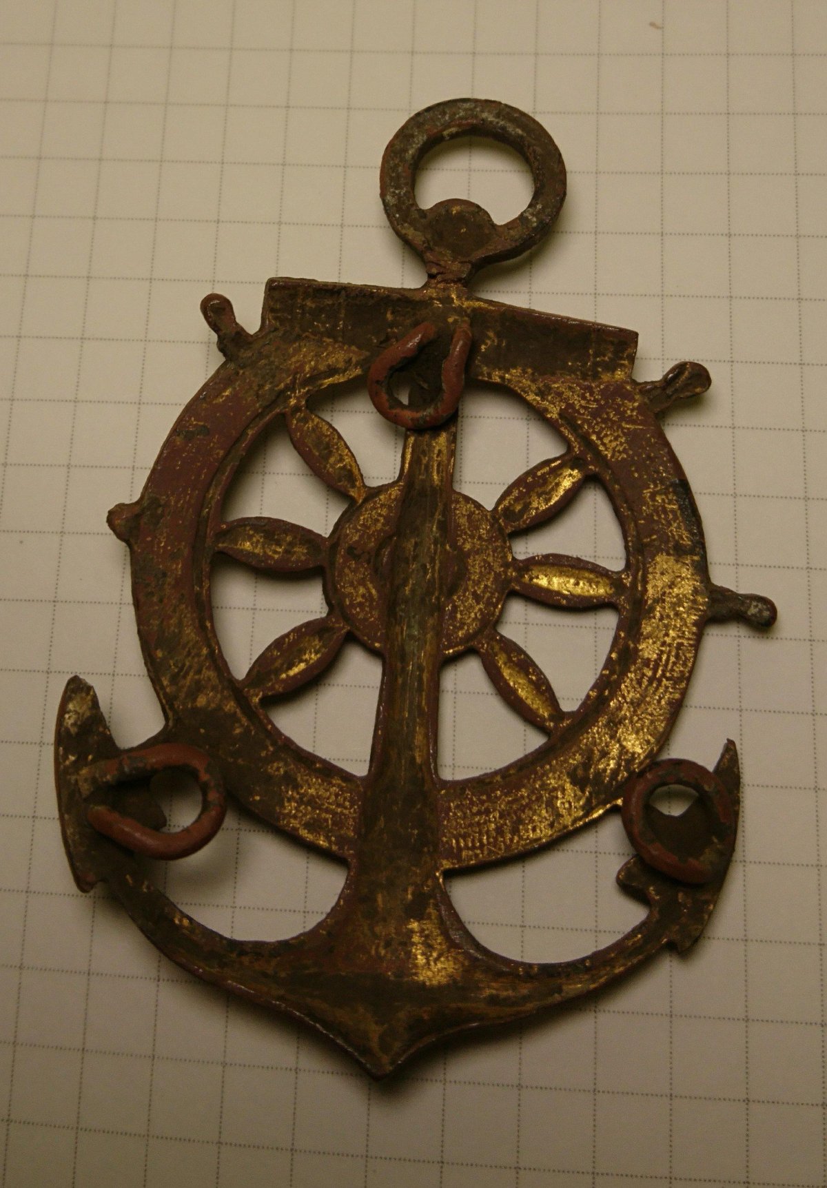 Якорь и штурвал