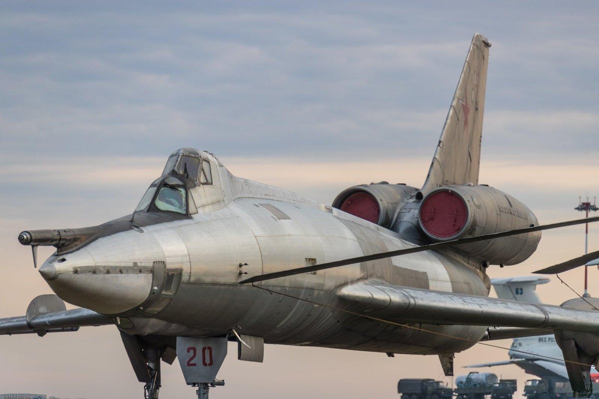 Аэродром Мачулищи ту-22