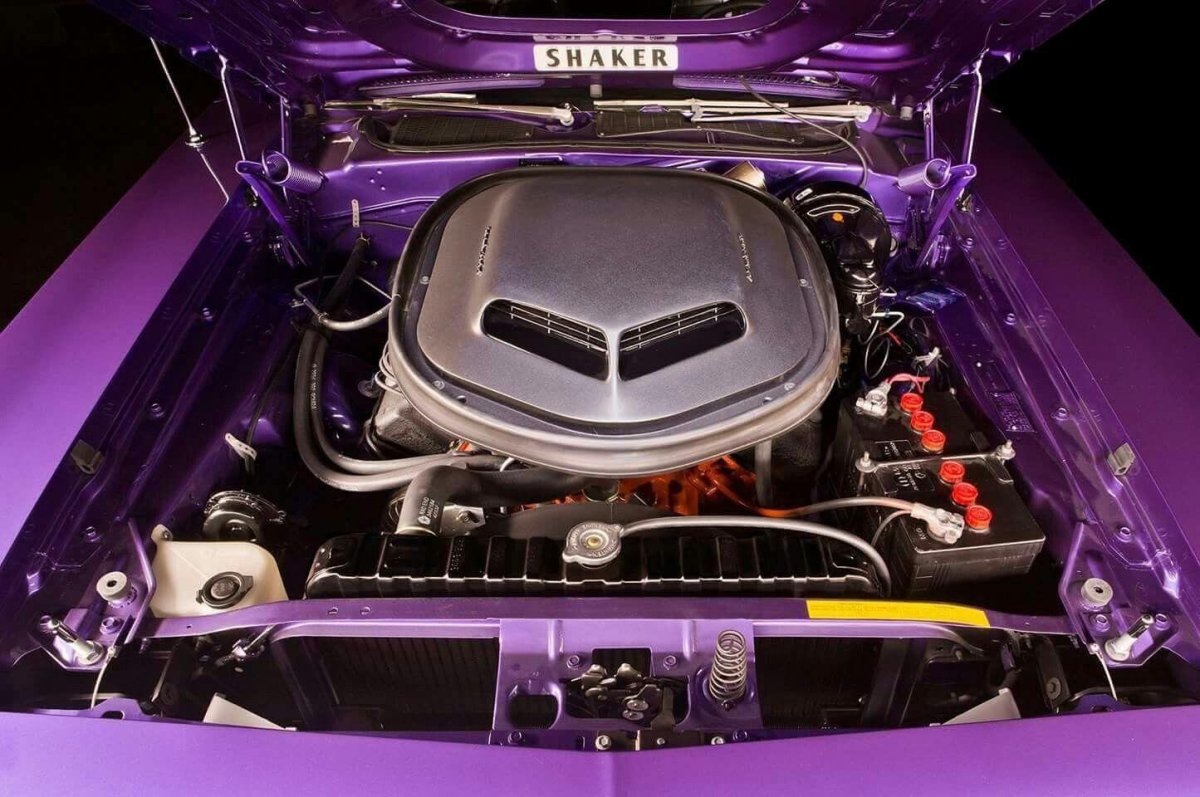 Plymouth Barracuda двигатель