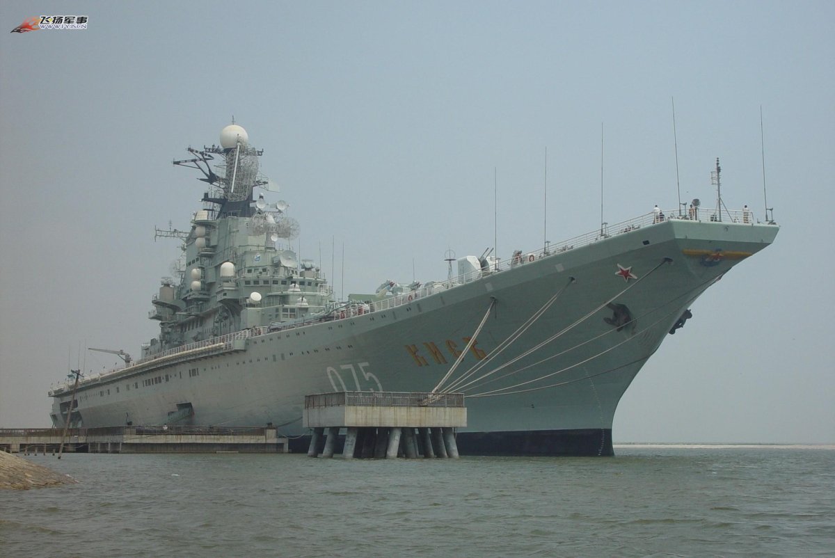 ТАВКР проекта 1143 Киев