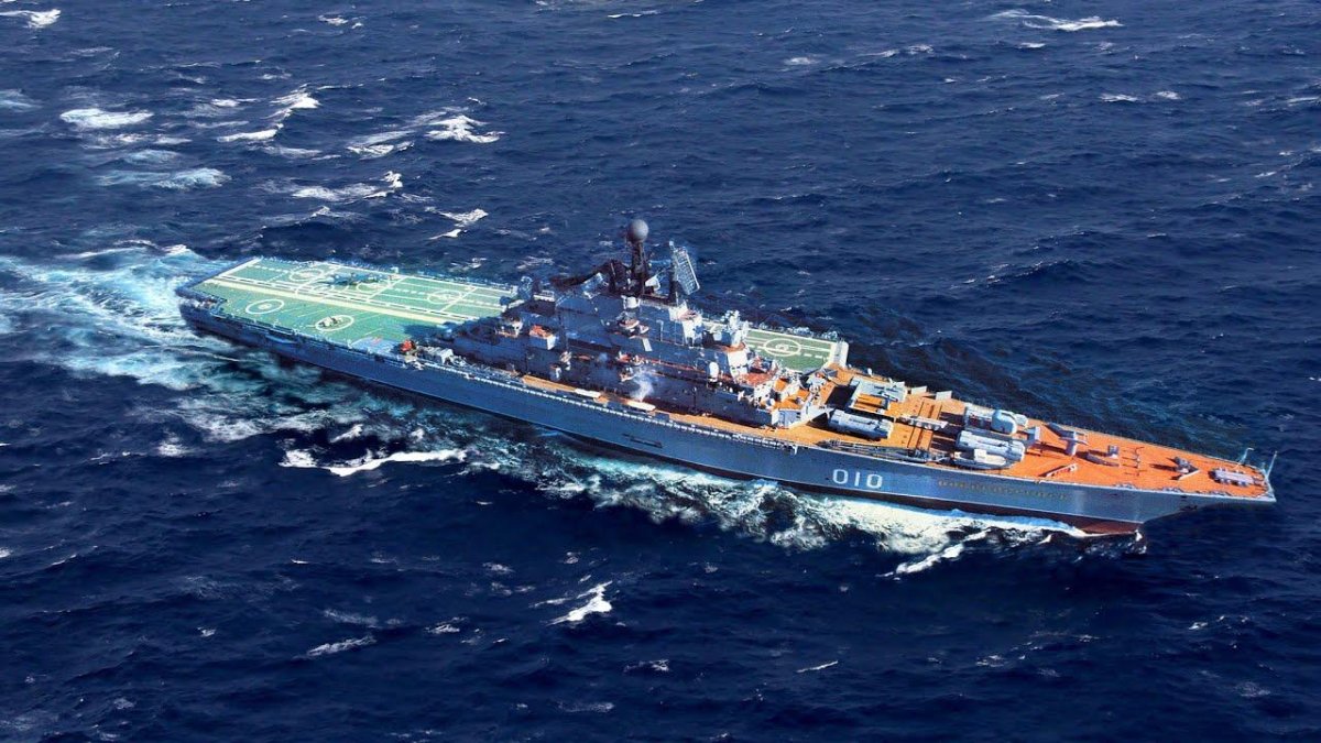 Тяжелый авианесущий крейсер проекта 11433 "Новороссийск".