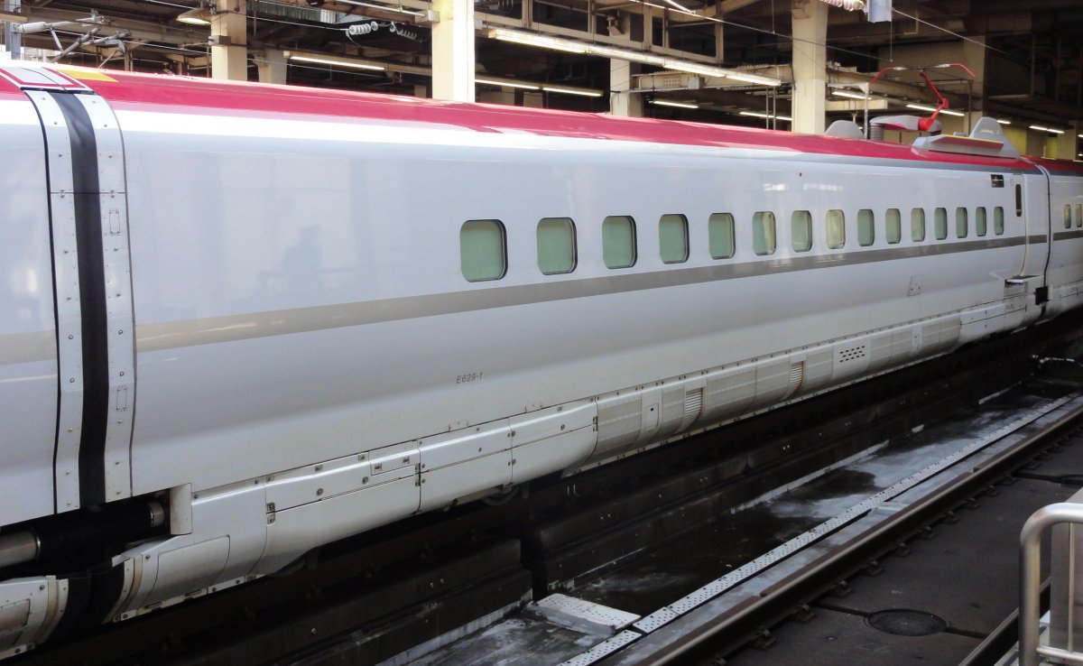 Шинкансен н700