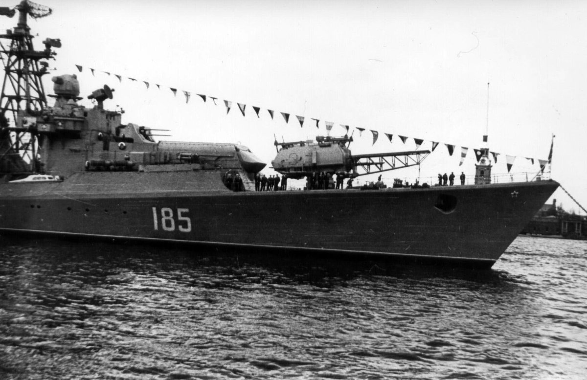 Эскадренный миноносец пр 57-бис