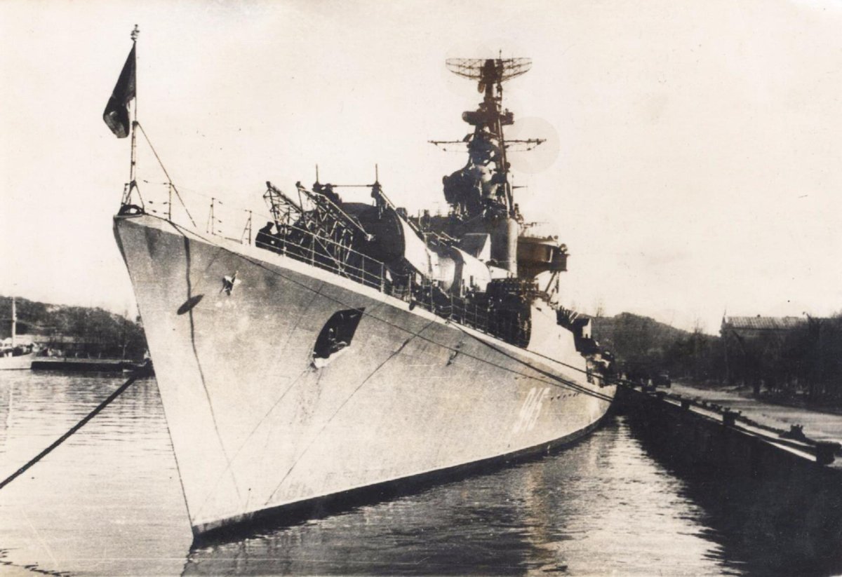 Эсминец 57 бис