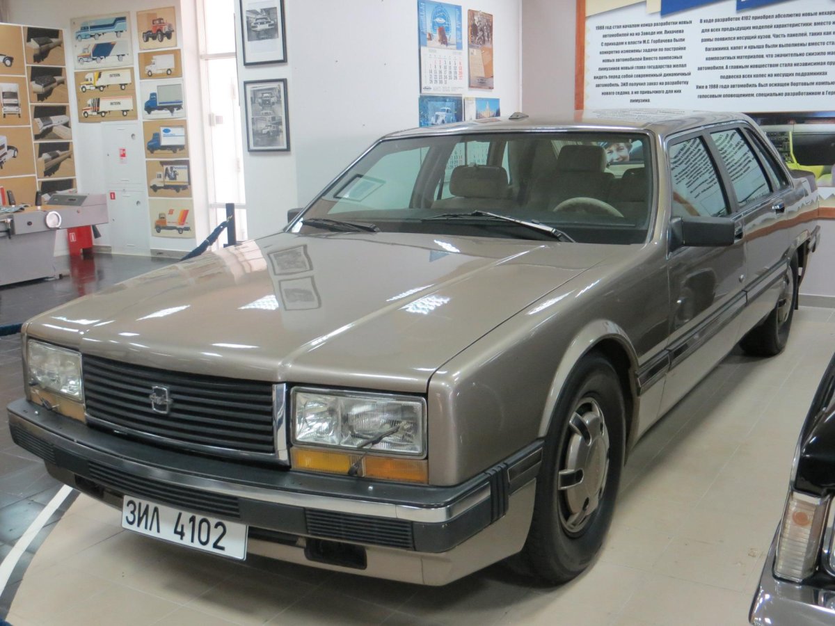ЗИЛ 4102 1988