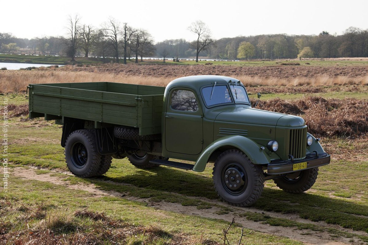 ЗИЛ 164 бортовой