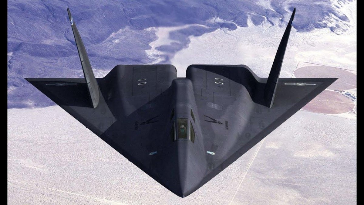 Стелс-бомбардировщик b-21 Raider