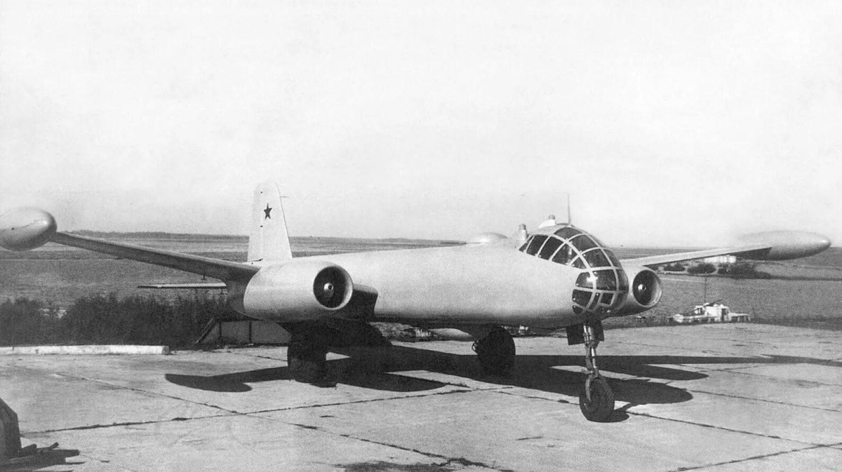 Самолет Юнкерс 287