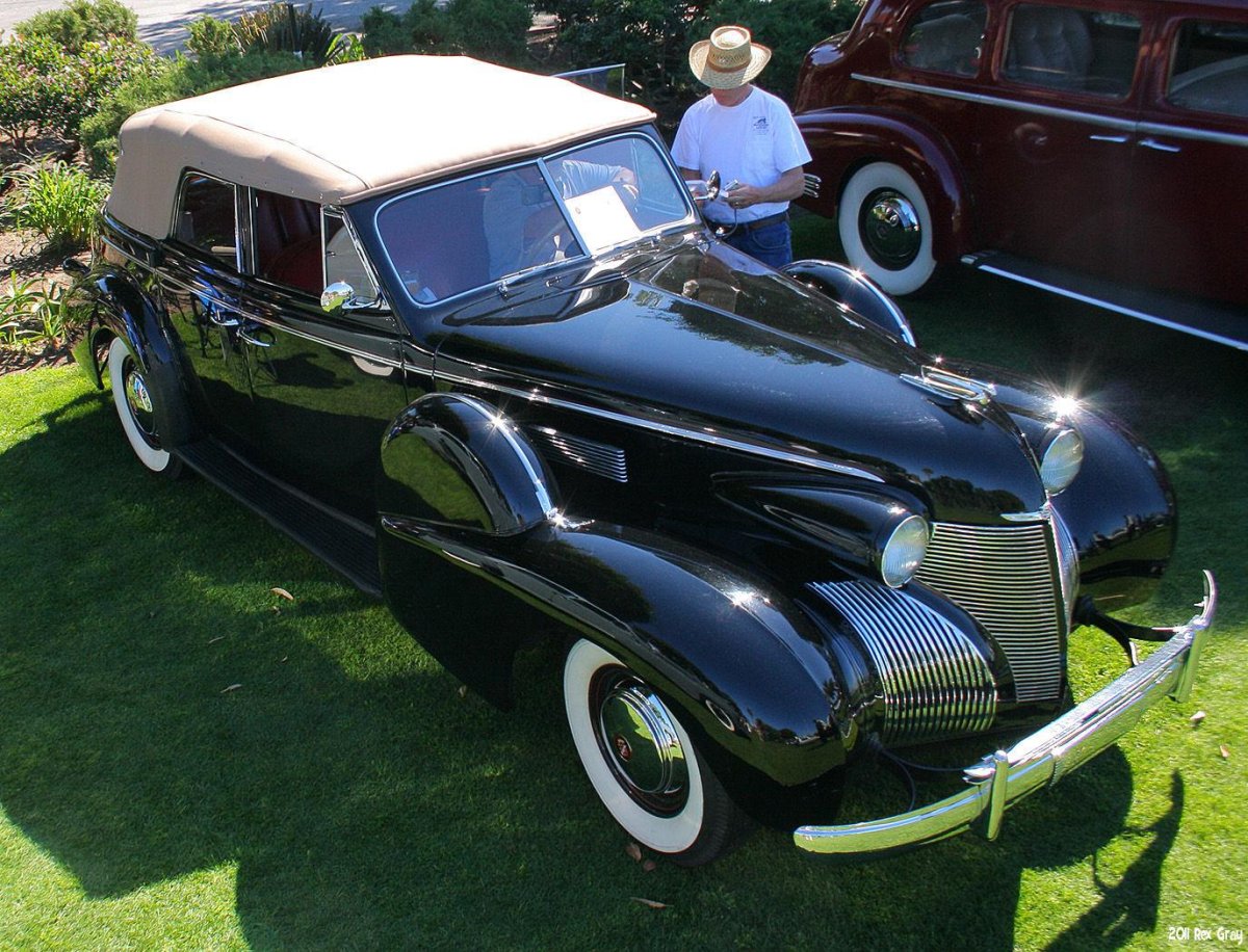 1941 Cadillac Series 61