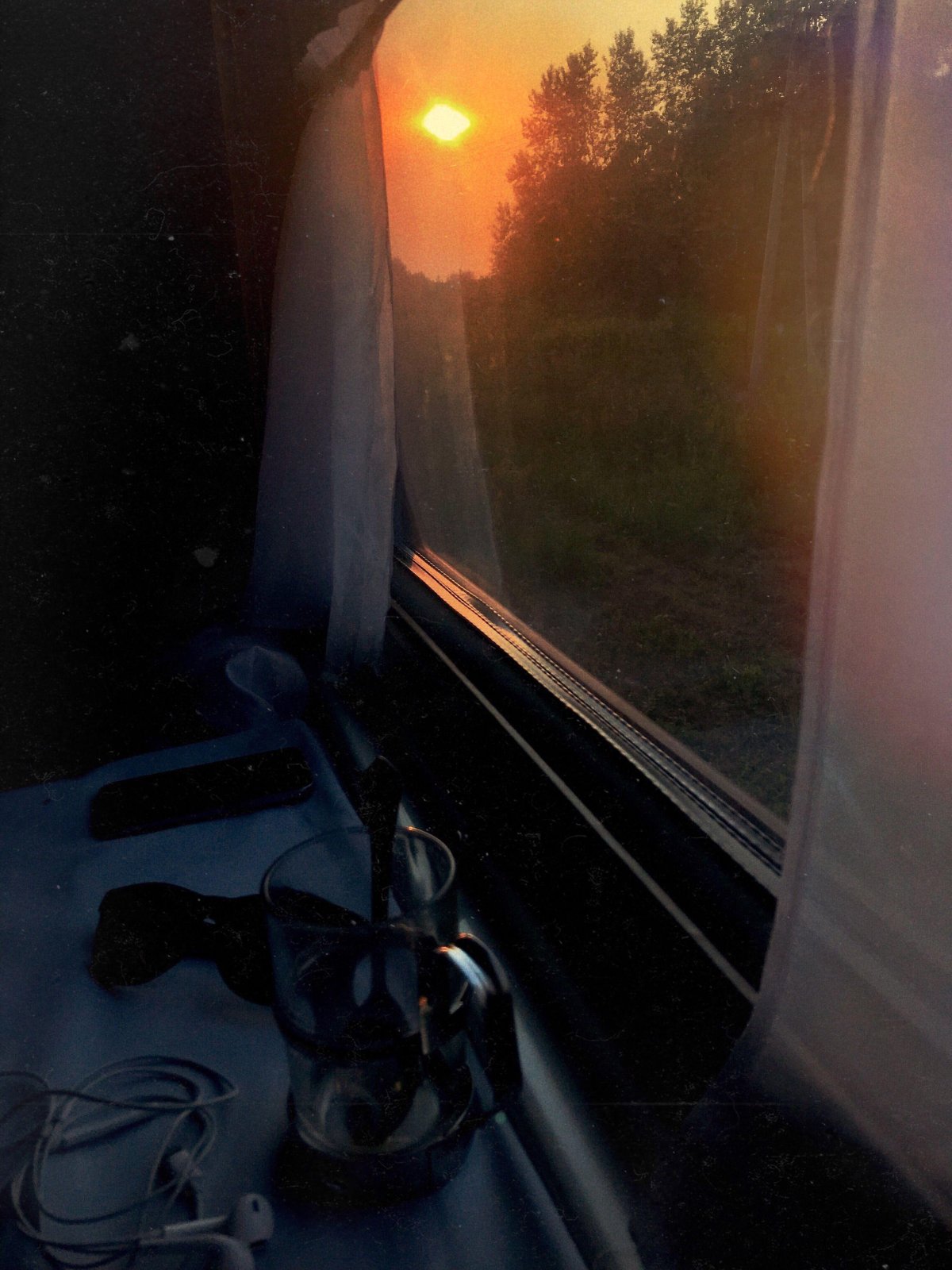 Окно поезда