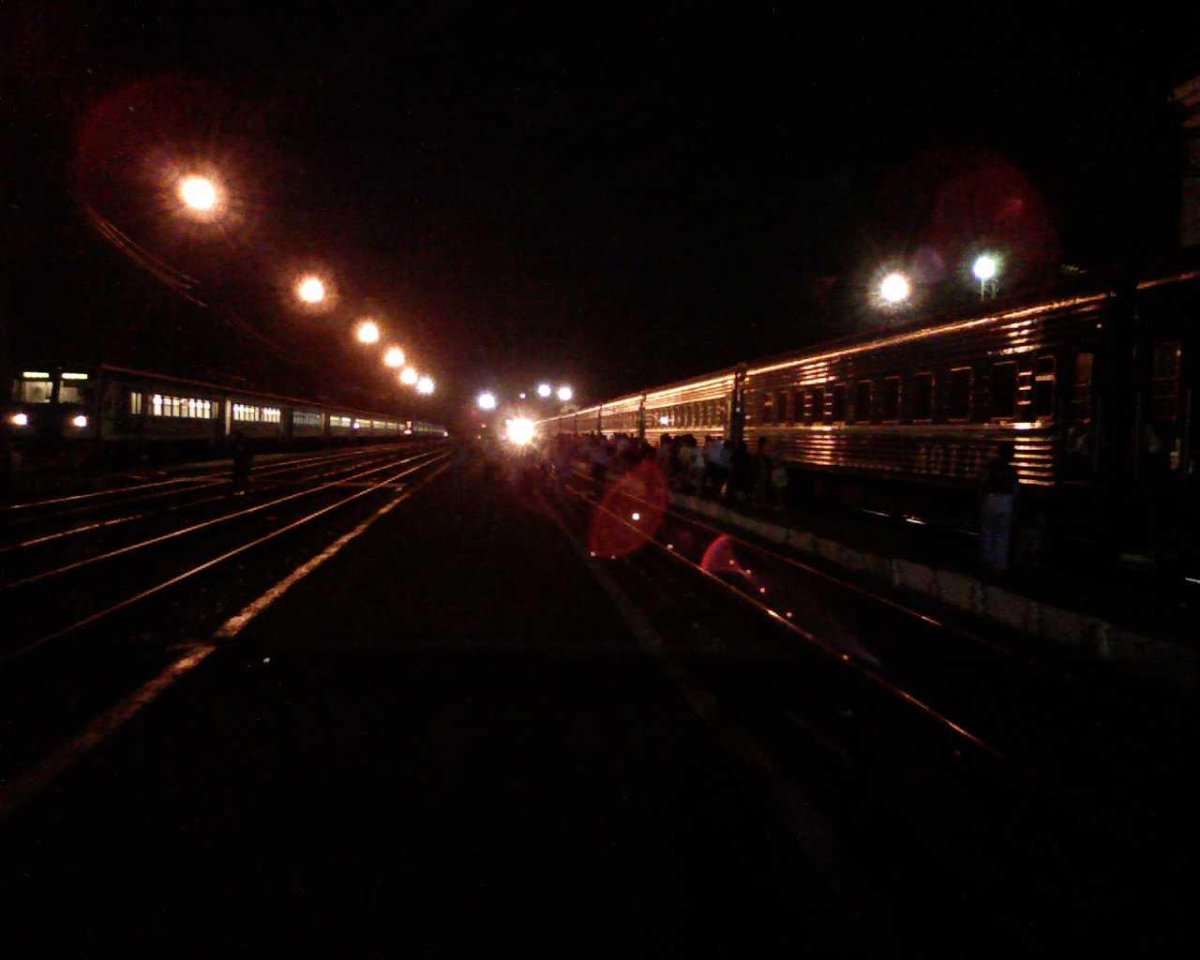Железная дорога ночью
