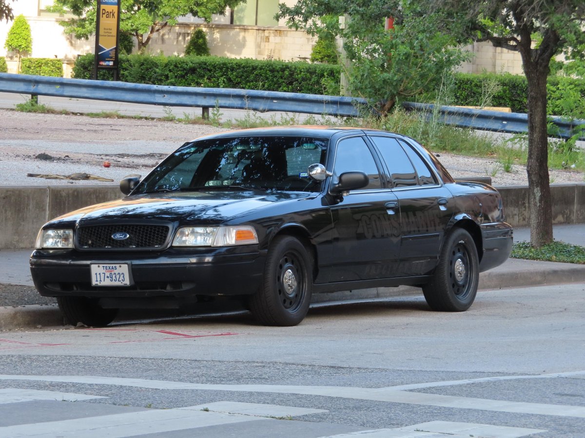Ford Crown Victoria Police Interceptor