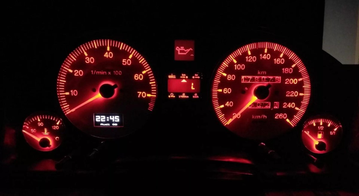 Приборная панель Audi 80 vdo