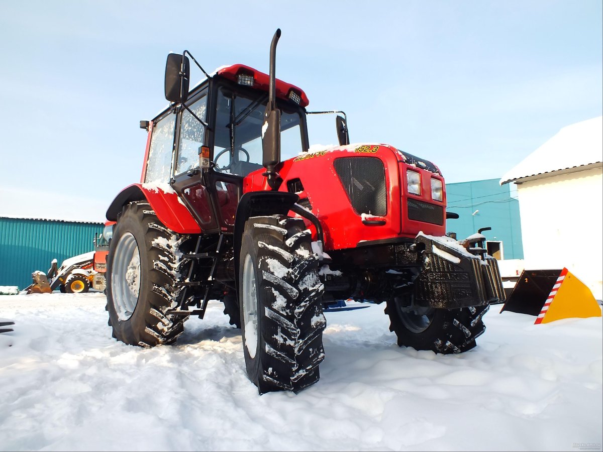 Трактор Беларус 952.3