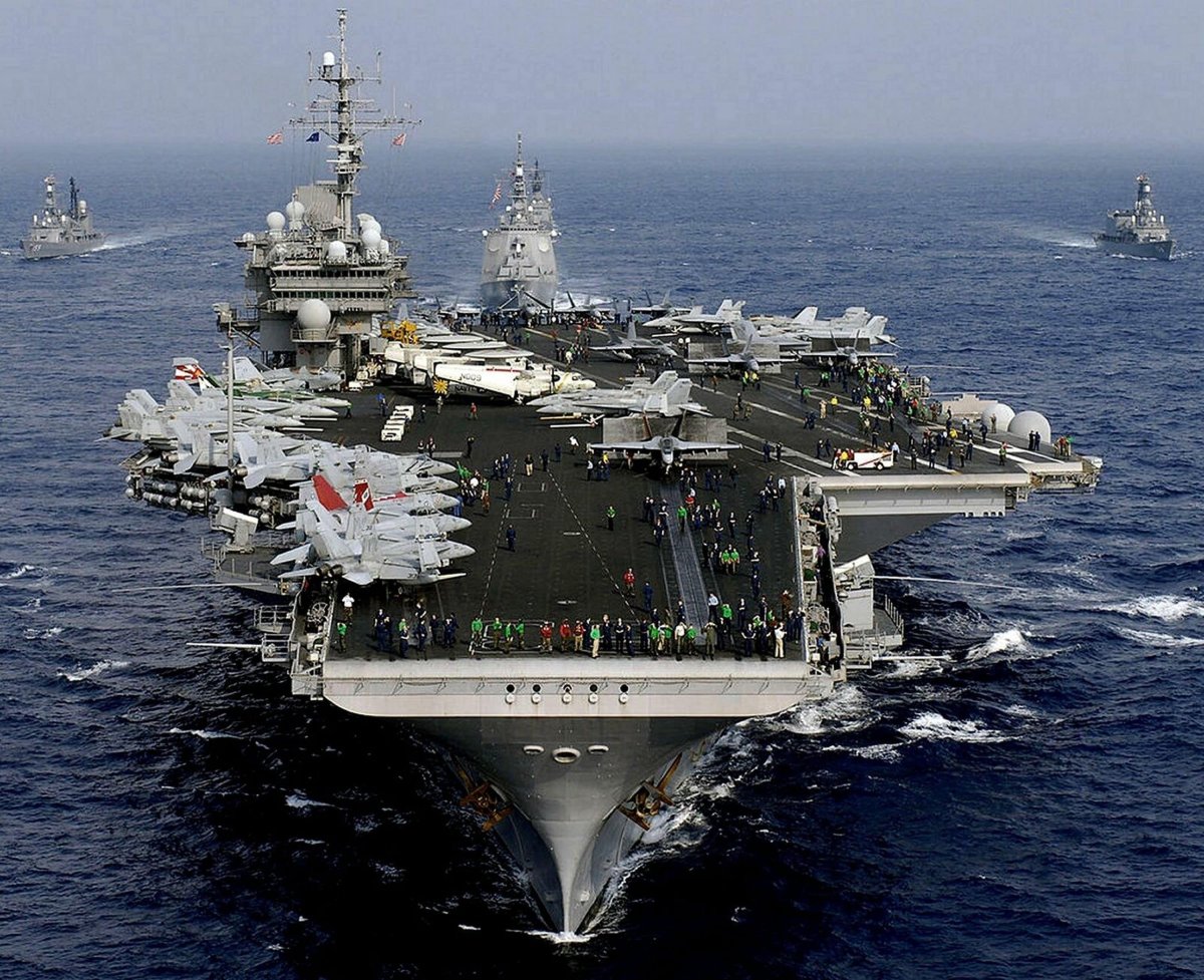 USS Kitty Hawk CV-63