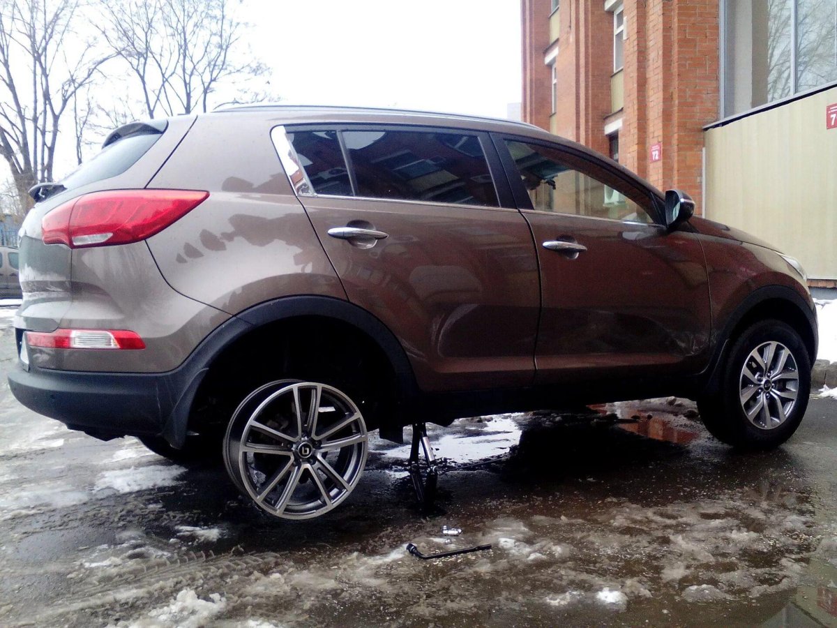 Kia Sportage 3 r18