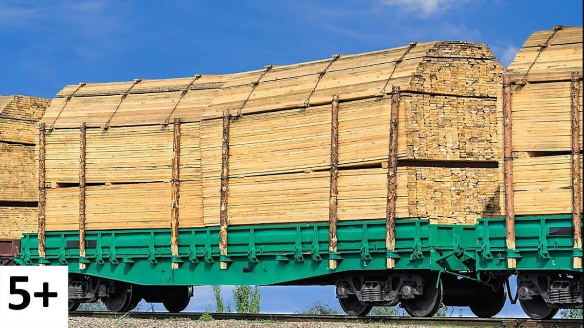 Пиломатериалы в вагоне