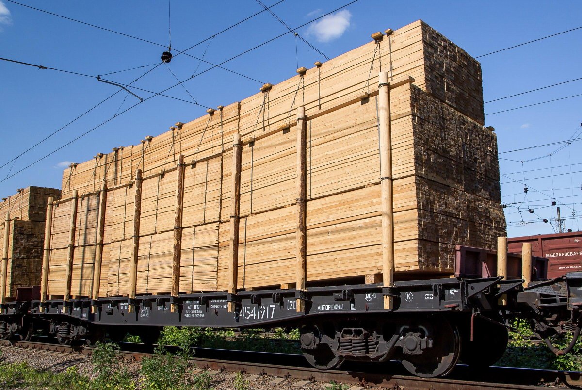 Вагон 13-401-20 СМГС пиломатериалы