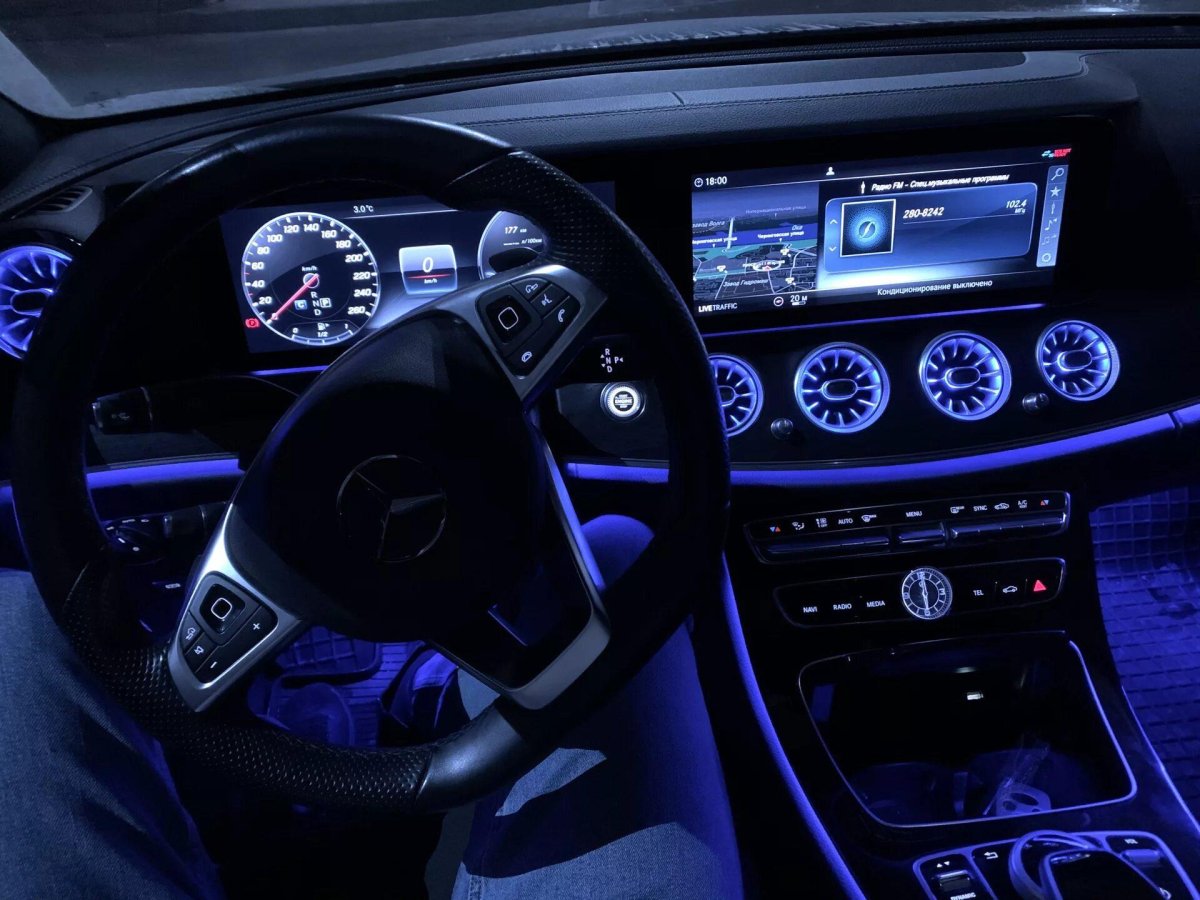 Mercedes e class w213 салон