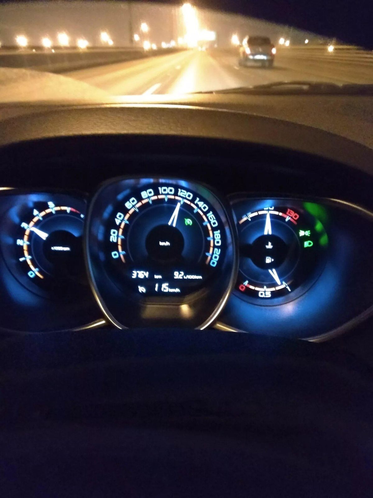 Веста спидометр 200