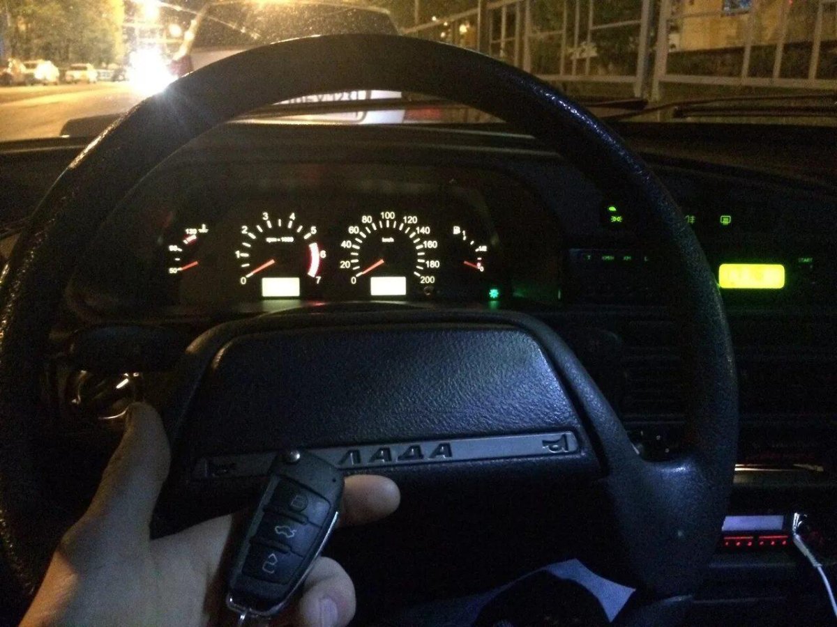 ВАЗ 2109 панель ночью