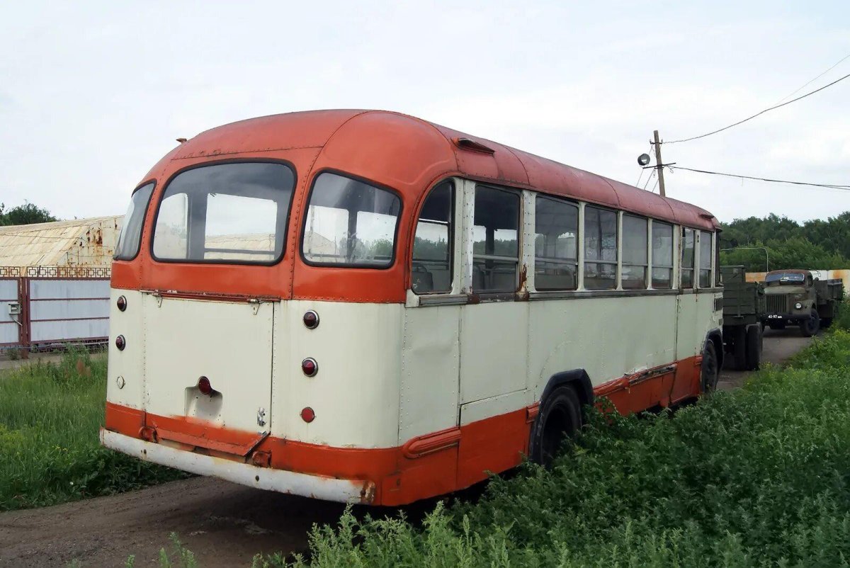 ЛИАЗ-677 кабина