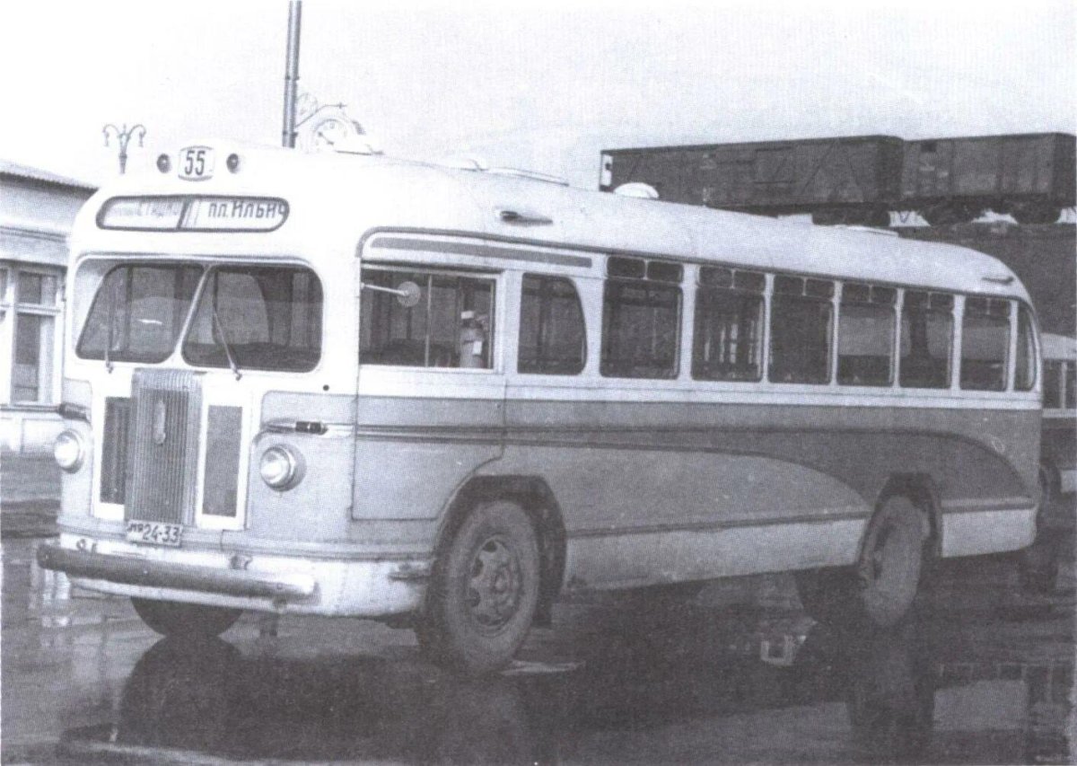 ЗИС 155 ЗИЛ 158