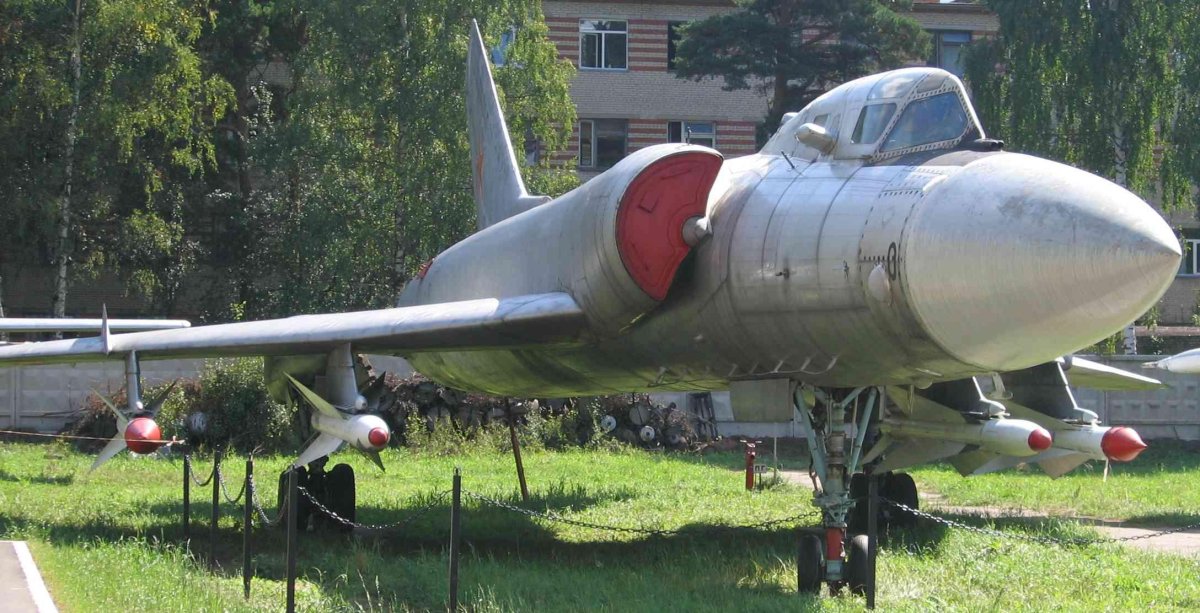 Ту-128ут Пеликан