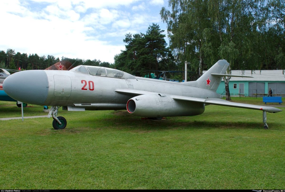 Як-25 перехватчик