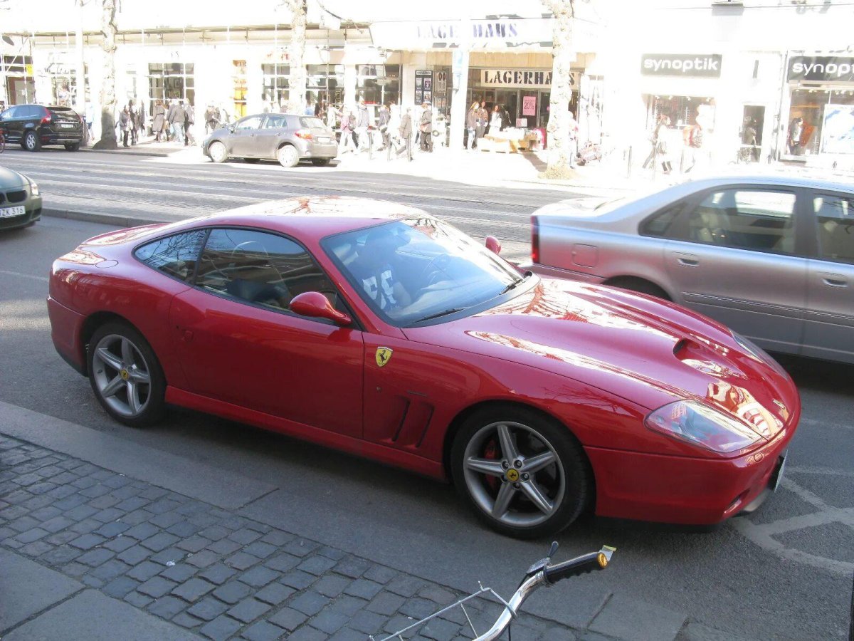 Ferrari 575