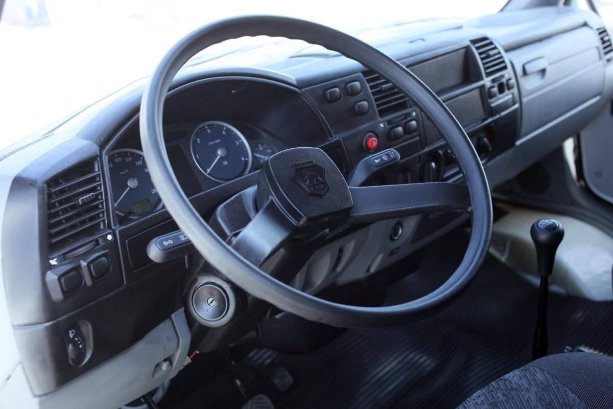 ГАЗ Газель 3302 салон