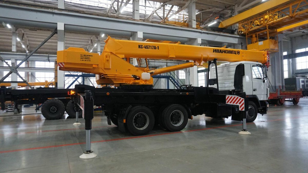 МАЗ КС-45717а-1