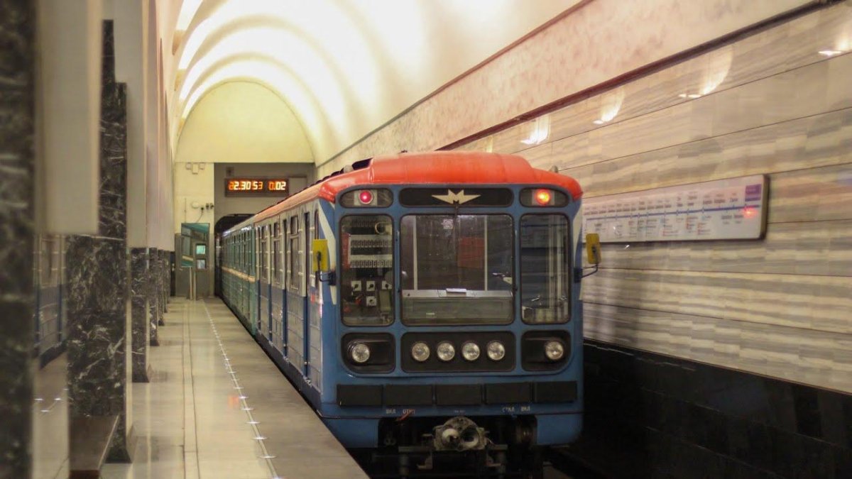 Номерной 81-717/714