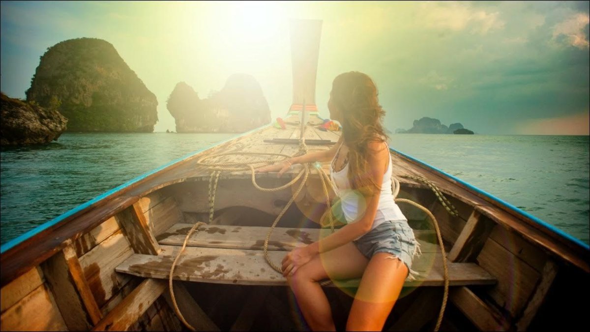 Девушка-море