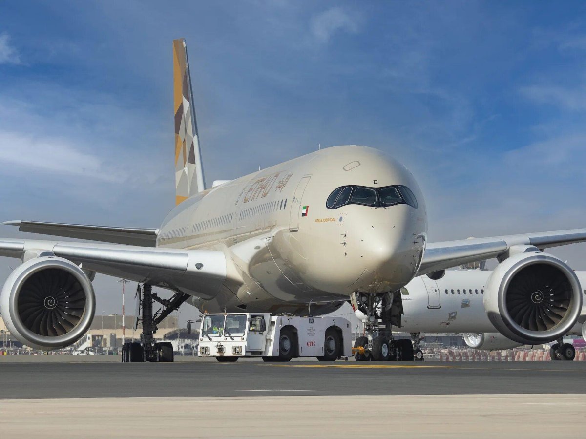Etihad Airways a350