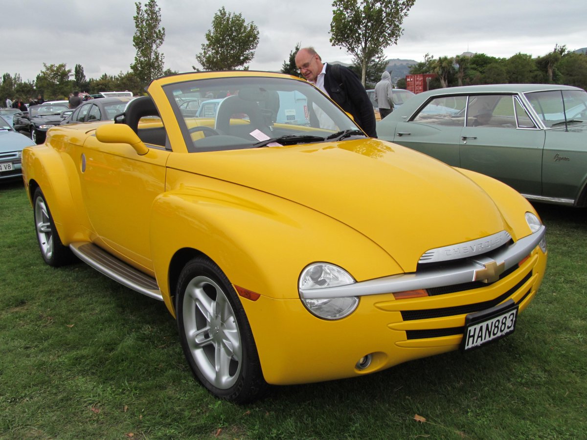 Chevrolet SSR Pickup