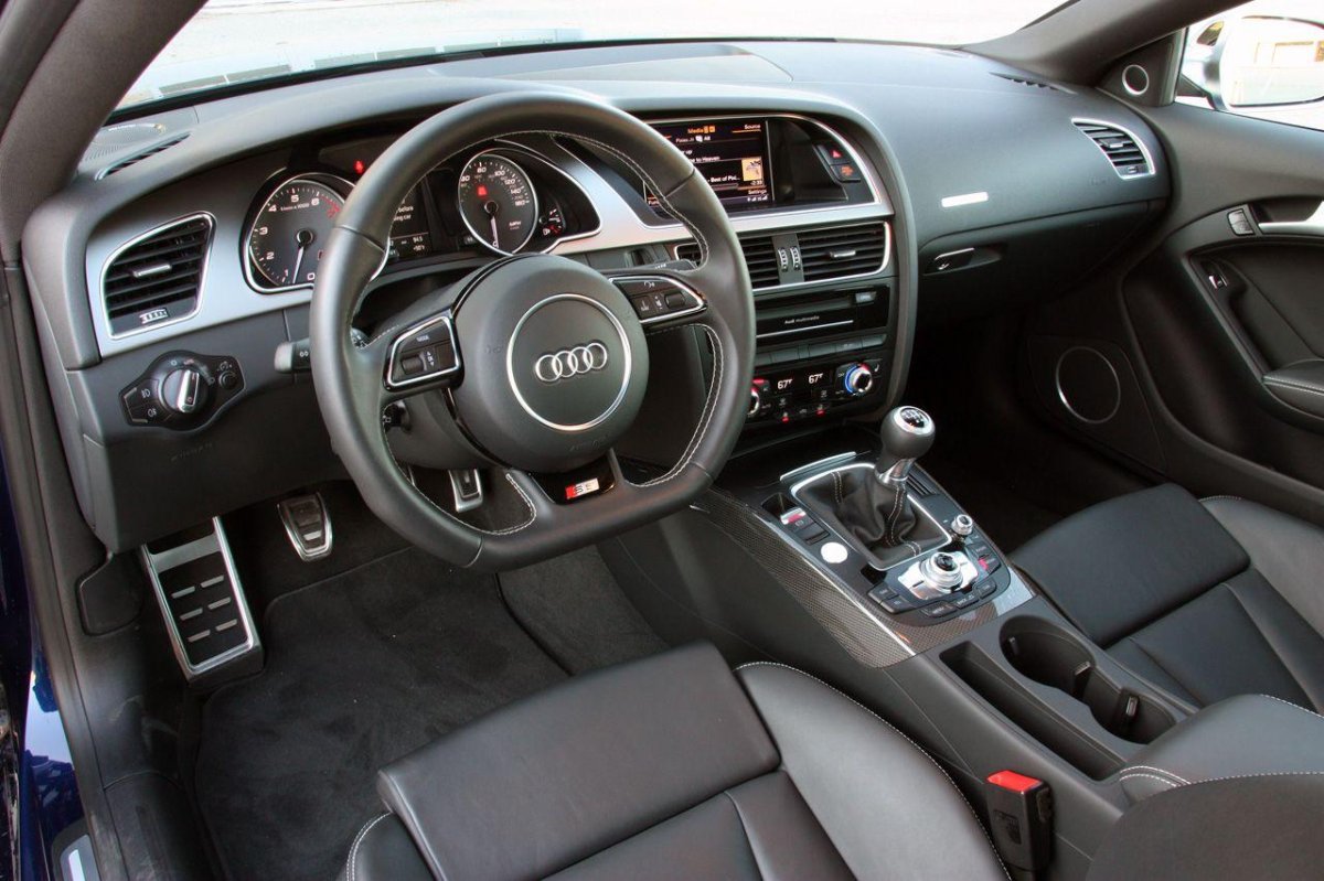 Audi a5 Coupe салон