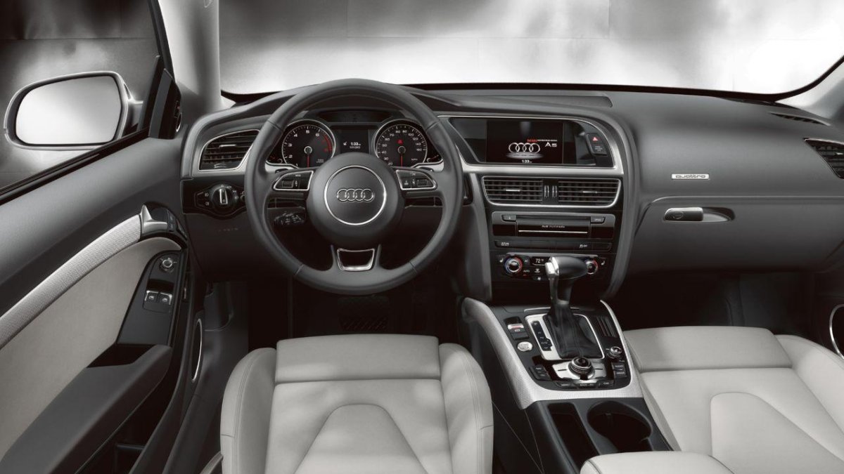 Audi a5 Coupe Interior