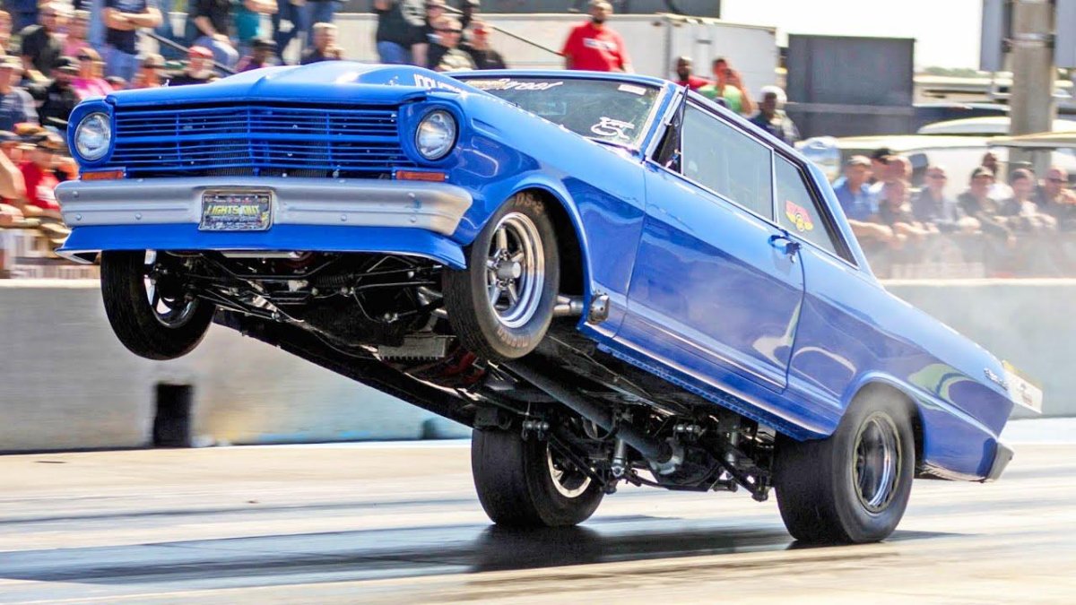 Форд Мустанг Драгстер