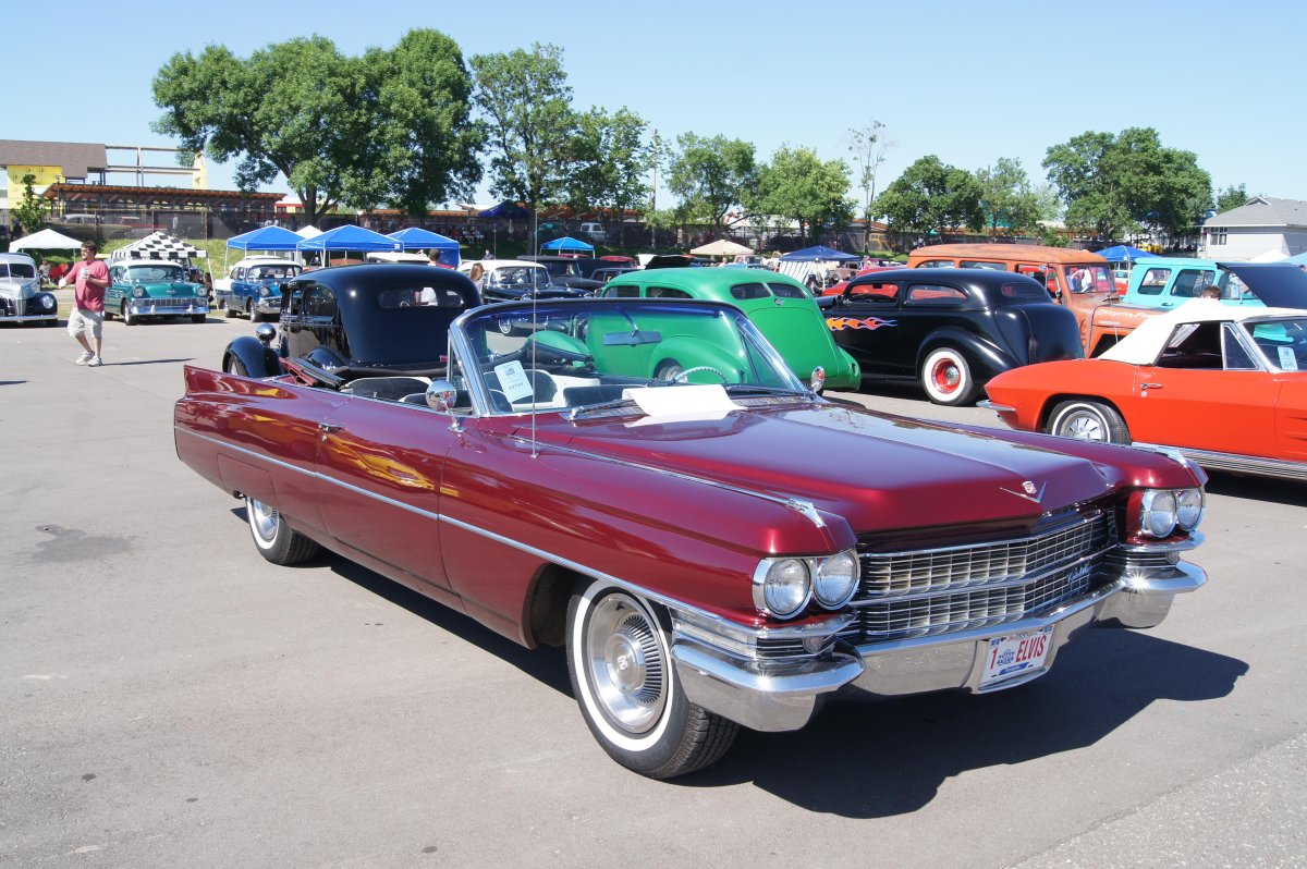 Cadillac Series 62 Convertible