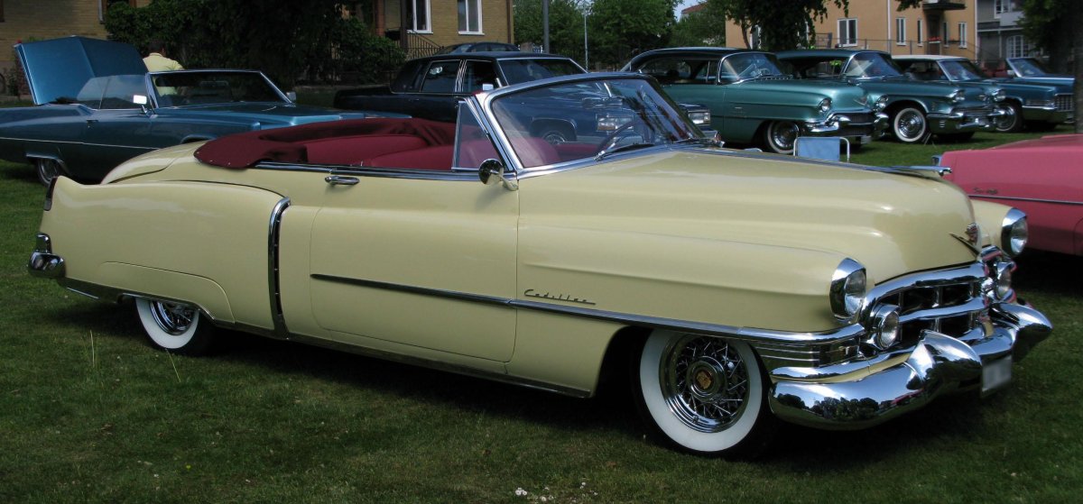 Cadillac Series 62