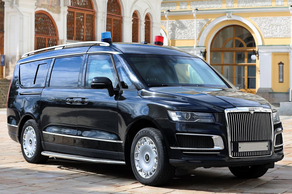 Минивэн Аурус Арсенал