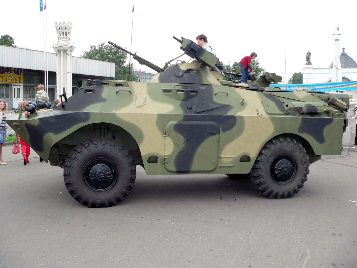 Бронированная разведывательно-Дозорная машина БРДМ-2