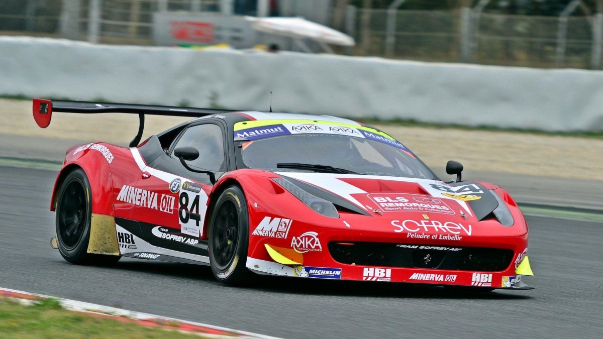 Феррари ф458