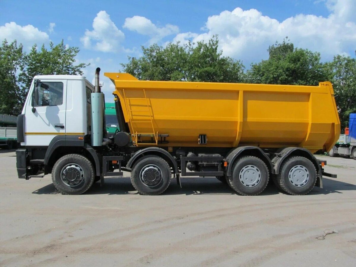 МАЗ 6516 самосвал